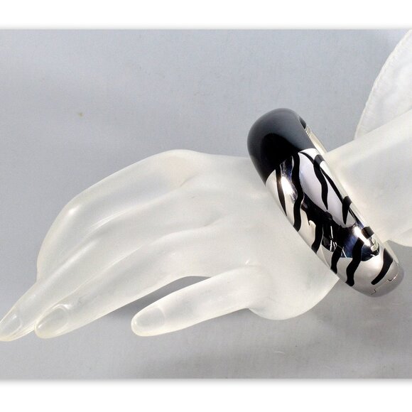 Emporio Armani Zebra Enamel Sterling Bangle Bracelet NWT - Picture 5 of 6